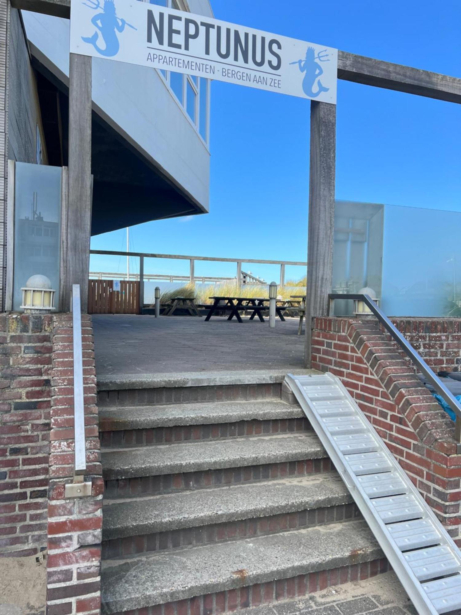 Neptunus Appartementen Bergen aan Zee Εξωτερικό φωτογραφία