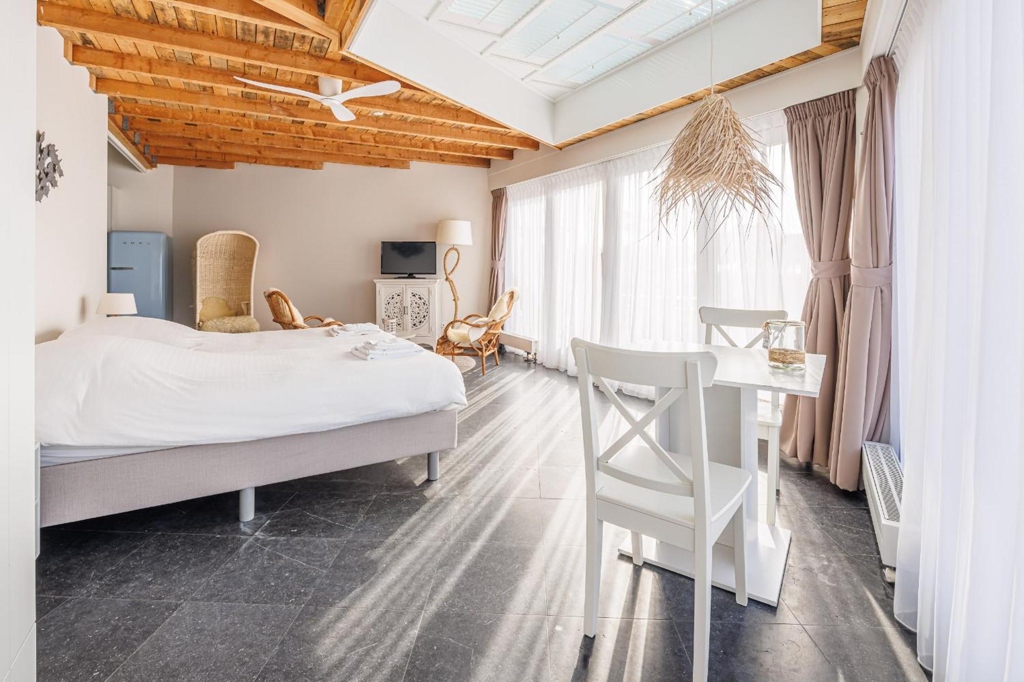 Neptunus Appartementen Bergen aan Zee Δωμάτιο φωτογραφία